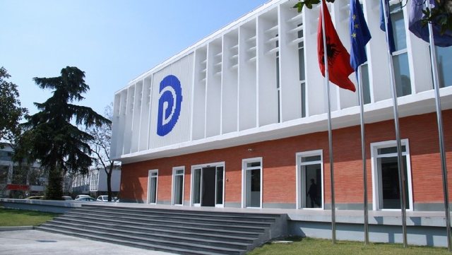PD nis garën për kryetarin e ri: Publikohen afatet dhe kriteret