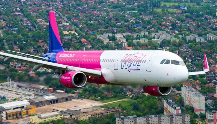 Avioni i Wizz Air nga Shkupi drejt Parisit bën ulje emergjente në Bruksel