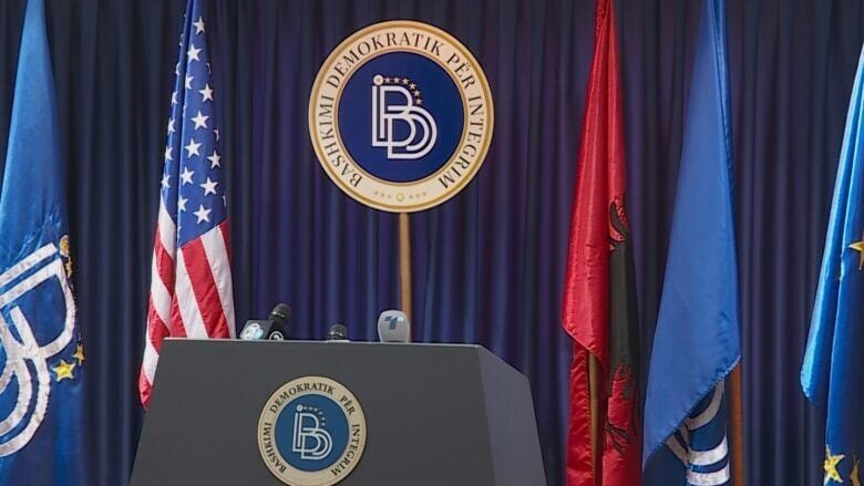 BashkimBDI kërkon përgjegjësi nga Astrit Iseni për malltretimin e studentëve nga Shqipëria