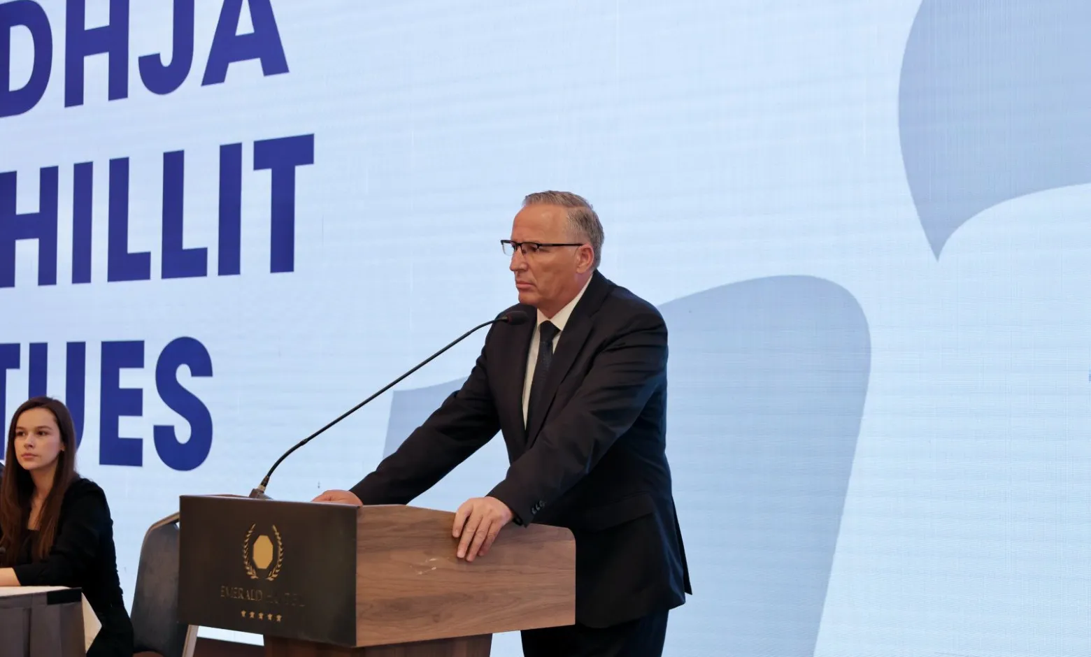 Çfarë po paralajmëron Partia Demokratike e Kosovës? ‘Detyra jonë për presidentin ka marrë fund’