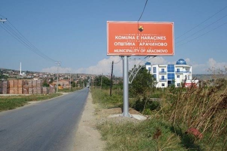 ASH: Kryetari i Haraçinës largon nga puna tre familjarë të dëshmorëve