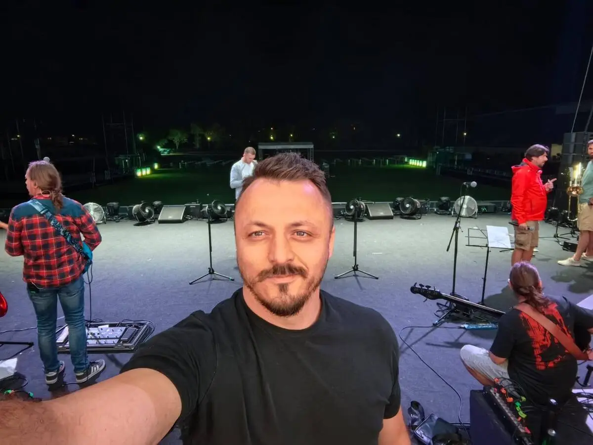 Rrëmbim në mes të Beogradit: Kërkohen 20 mijë euro për lirimin e këngëtarit nga Maqedonia