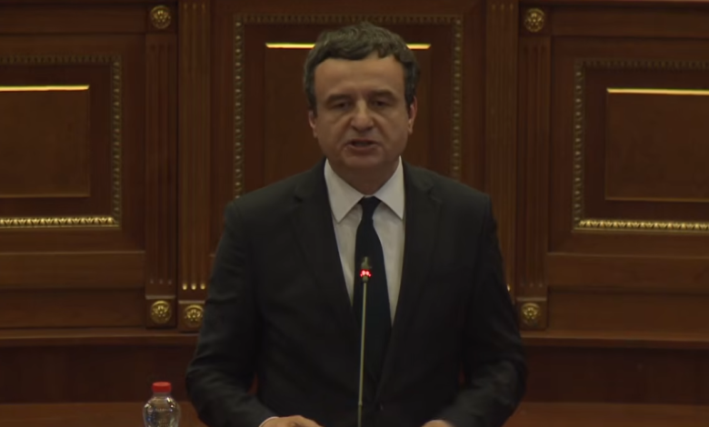 Albin Kurti-opozitës: ‘Aman, na ndihmoni që të mos i kemi tri pozita’