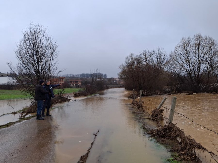 Malishevë: Dalja e Mirushës nga shtrati vështirëson qarkullimin
