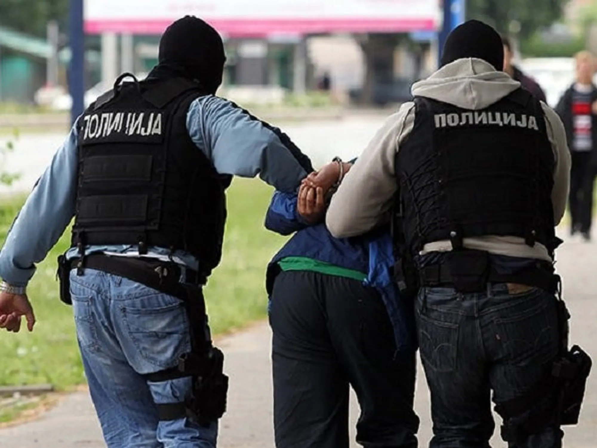 Dy persona arrestohen për vjedhje në Kumanovë