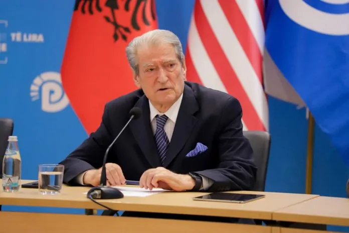 Berisha merr sërish drejtimin e PD-së, urime nga partnerët ndërkombëtarë