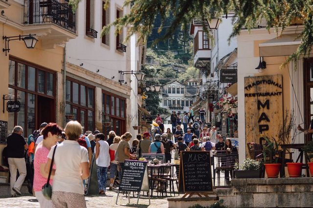 Rritje e fortë e turizmit në Shqipëria: +20,8% vizitorë në mars 2026