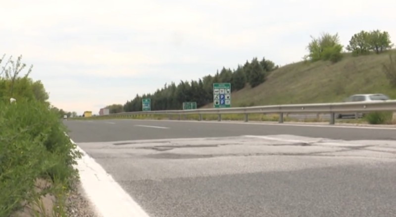 Rrezik në autostradën Shkup–Kumanovë: gropat kërcënojnë sigurinë e qytetarëve