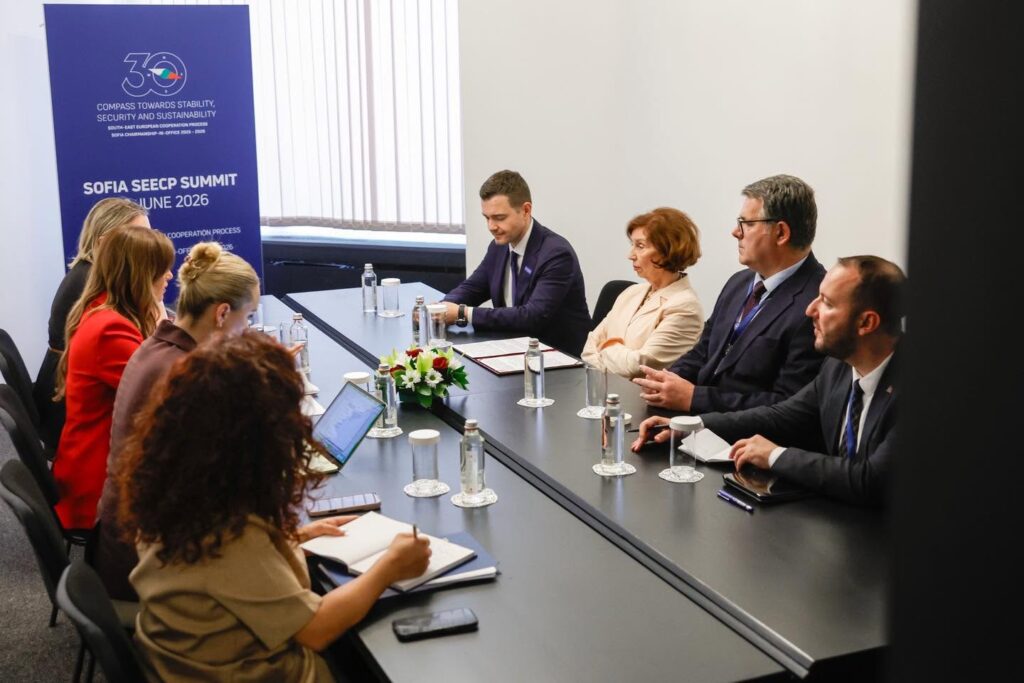 Bllacë–Shkup dhe Tetovë–Prizren, prioritet në agjendën e takimit presidencial